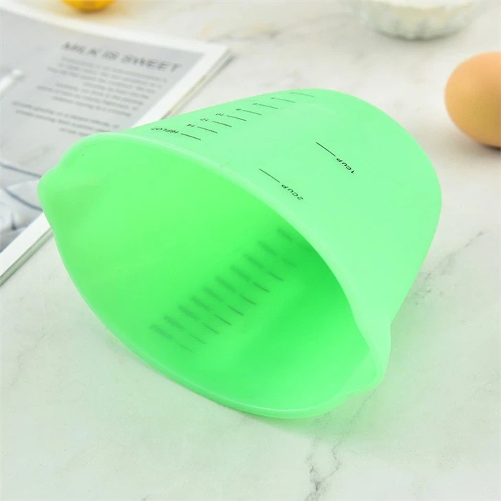 Silicone Measuring Cup